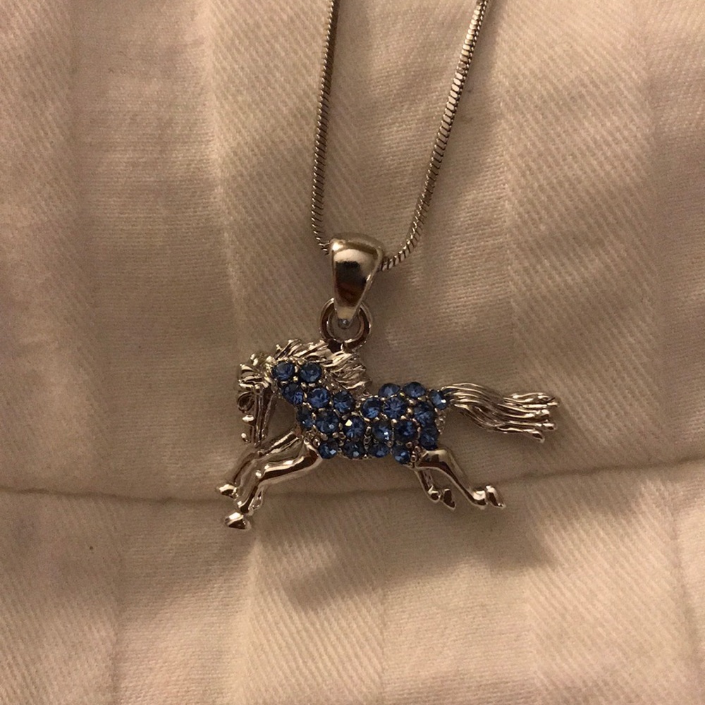 Horse necklace